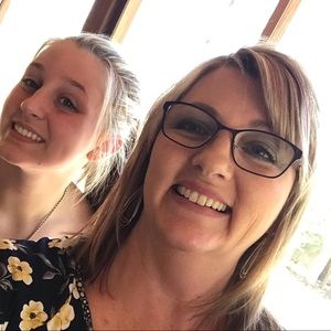 Meet your Posher, Beverly